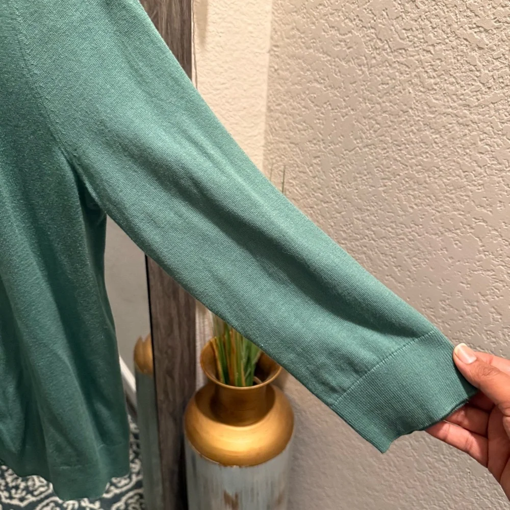 LOFT Outlet Green Lightweight Button Front Cardigan Size L - Picture 4 of 5
